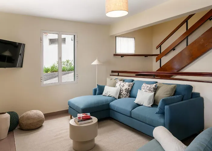 Casa Imaculado Coracao By An Island *